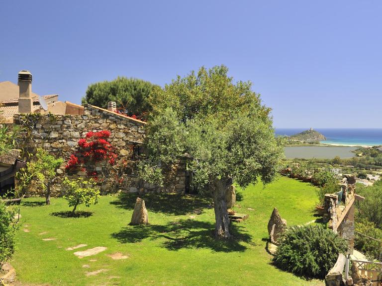 Villa Ibisco - Bed and Breakfast Chia
