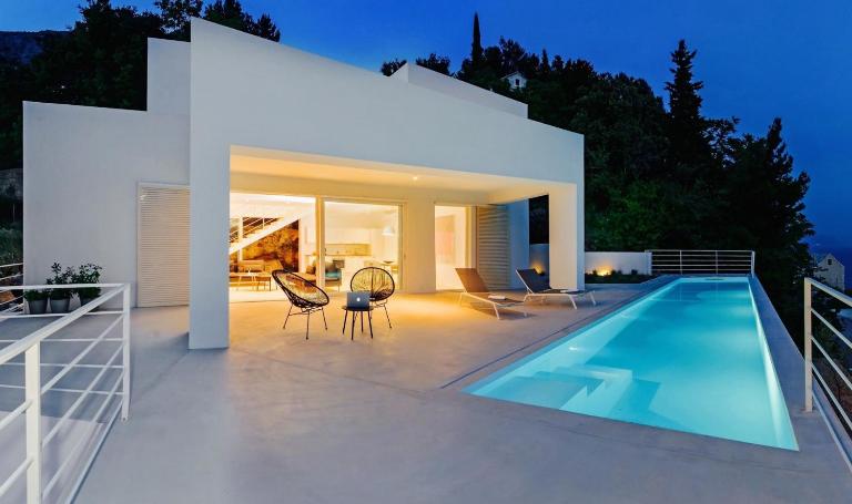 Villa V - private pool, special location & surroundings - B&B Mimice