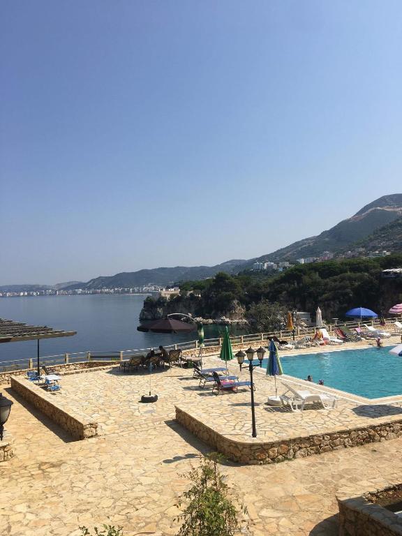 Iris Apartments - B&B Vlore