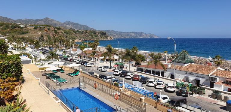 Apartamentos Nerja Bahia - B&B Nerja