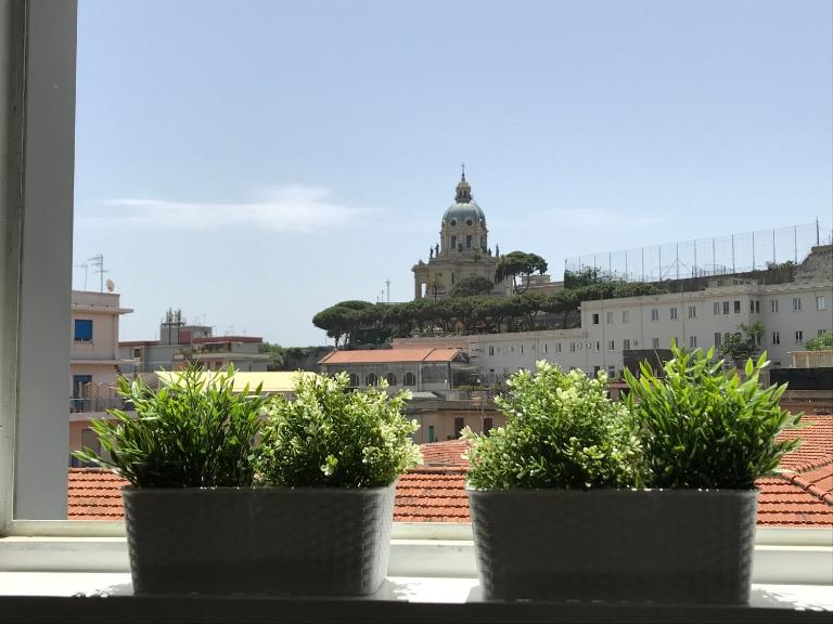 GIOVANNA HOME - Bed and Breakfast Messina