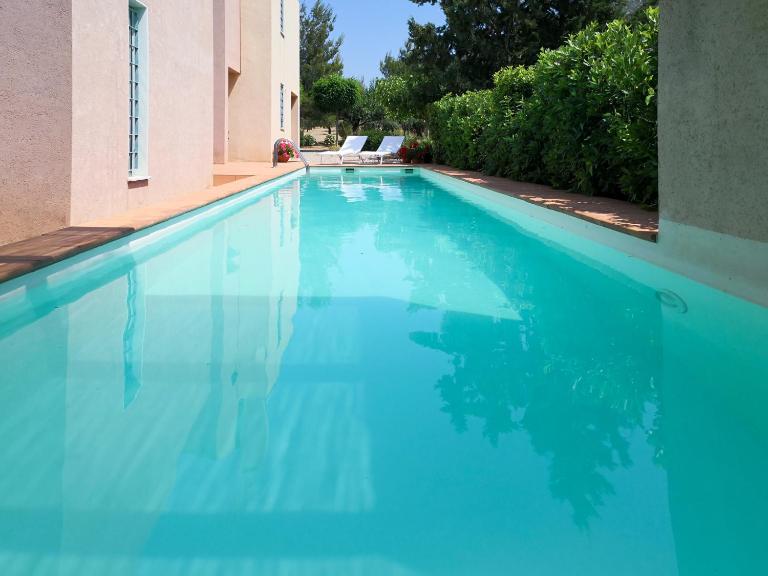 Villa Rosa with private pool, Athens Riviera - Ferienwohnung Kalývia Thorikoú