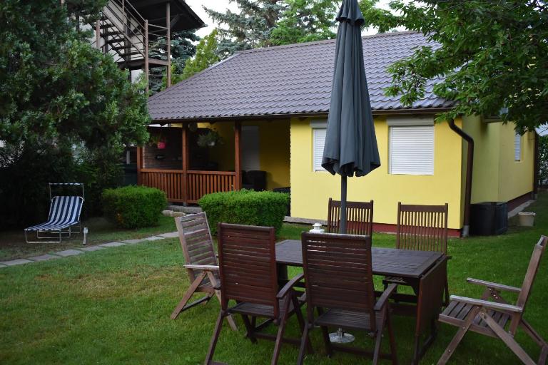 Veronica nyaralóház - B&B Zamárdi