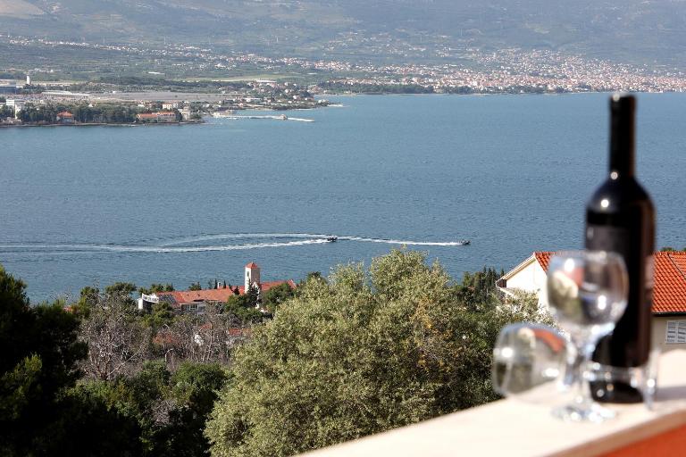 Bridgeview apartment - B&B Trogir