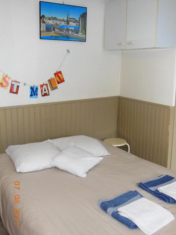 studio bord de mer, SAINT MALO - B&B Saint-Malo