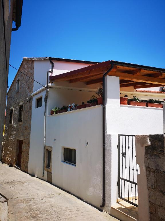 Apartments Milevčić - B&B Jelsa