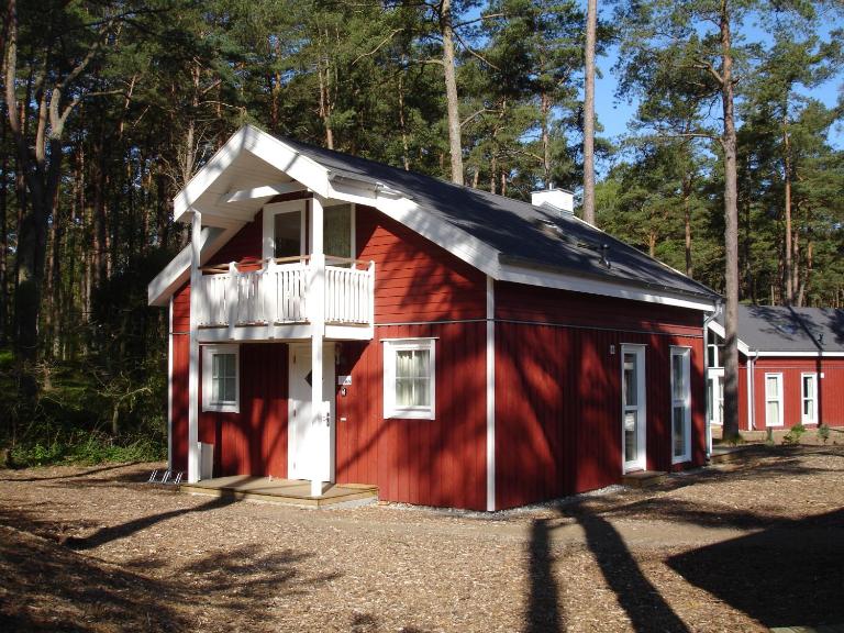 Strandhaus Deichkrone - B&B Ostseebad Baabe