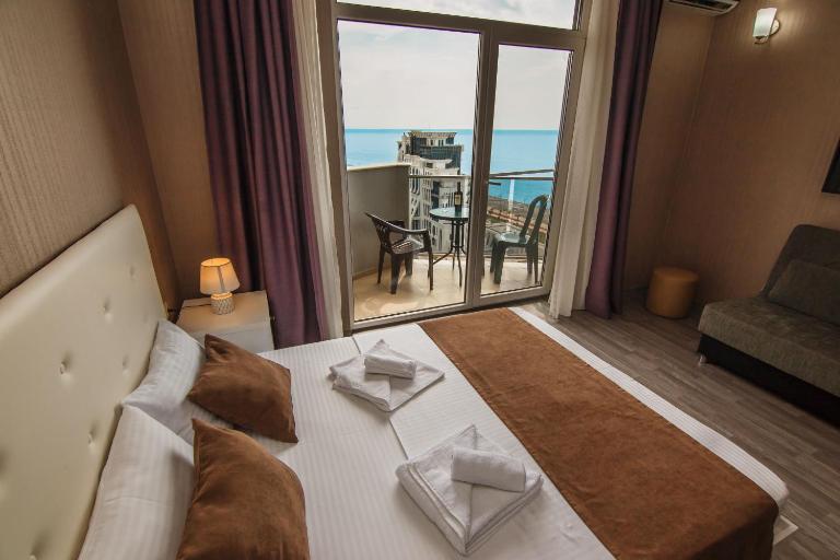Sea Towers Lux 17-05 - B&B Batumi