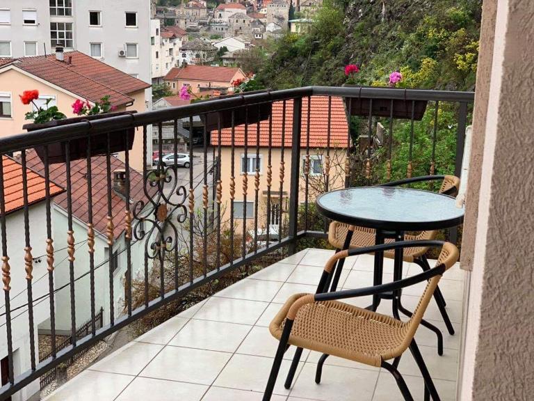 Apartman Grande Ajna - Ferienwohnung Mostar