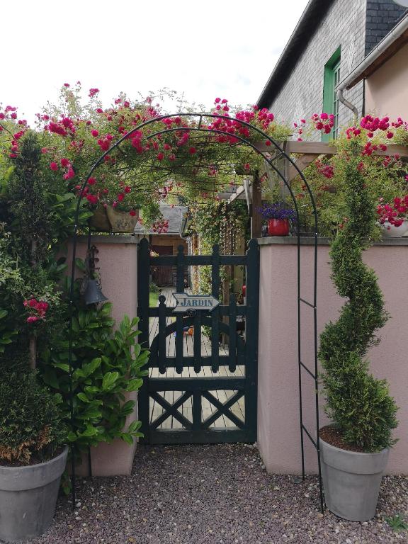 La Cour Du Puits, Chambre Darjeeling - B&B Cormeilles