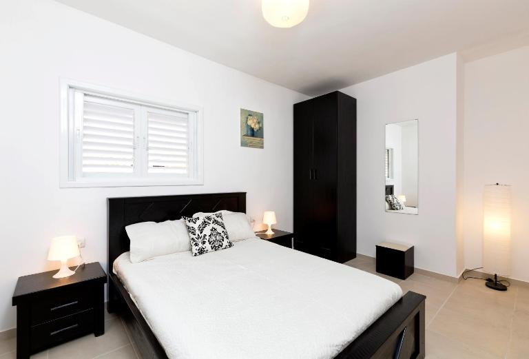 Home4Trip Bat Yam - B&B Bat Yam