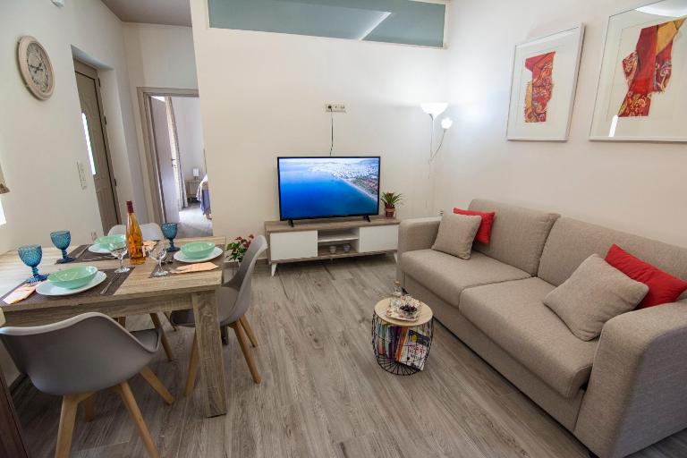 Pasiphae New Apartment sea & city - B&B Chania