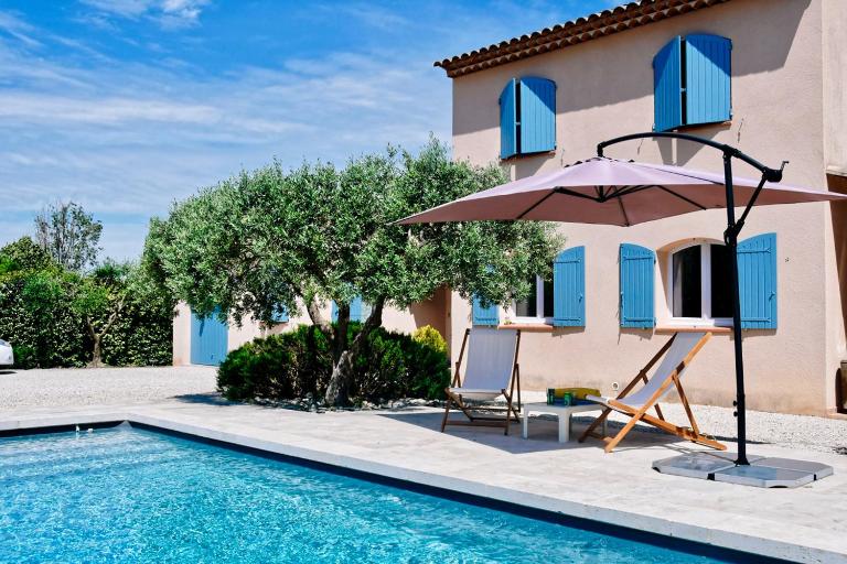 Villa Louanne - Bed and Breakfast Pertuis
