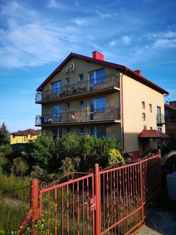 Waldek - B&B Jastrzębia Góra