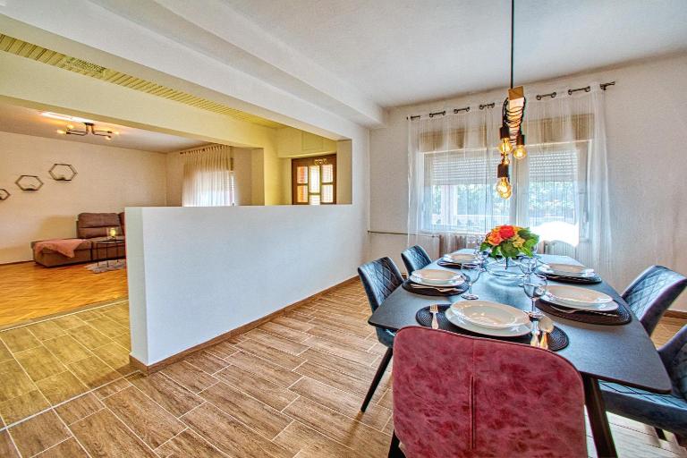 Sara - Ferienwohnung Bibinje