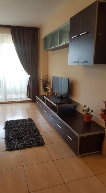 Nick Apartments - B&B Mamaia