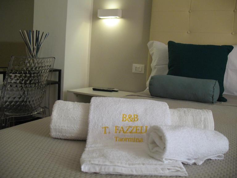 Bed&Bed Tommaso Fazzello only rooms - Ferienwohnung Taormina
