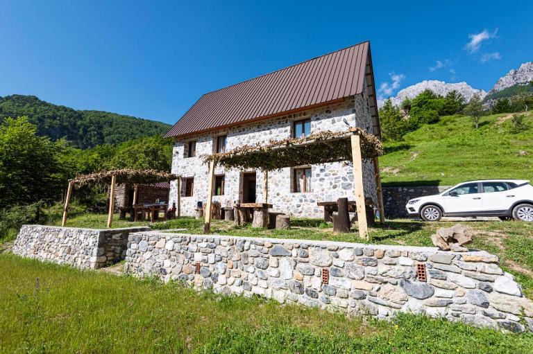 Guest house PANORAMA - Chambres d'hôtes Theth