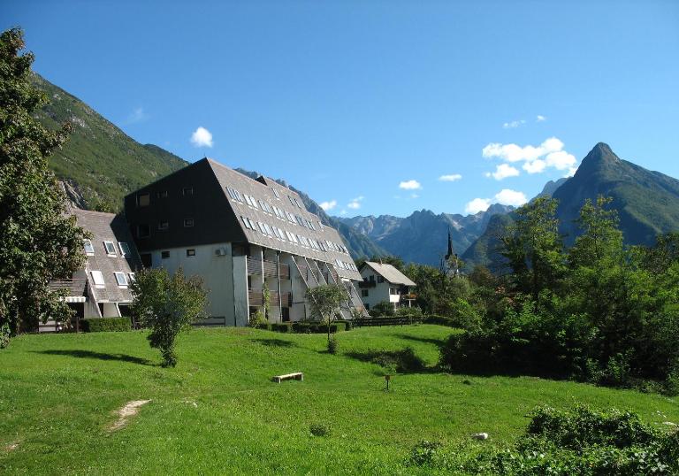 Retro apartments Kaninska vas - Chambres d'hôtes Bovec