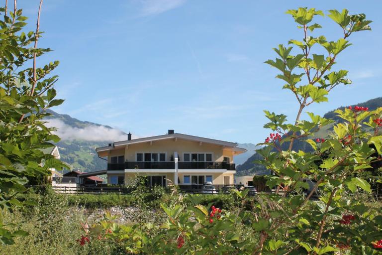 Alpen-Apart - B&B Schwendau