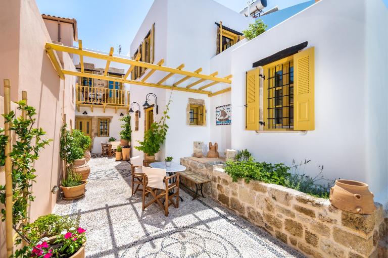 Villa il Vecchio Cortile - B&B Rhodes