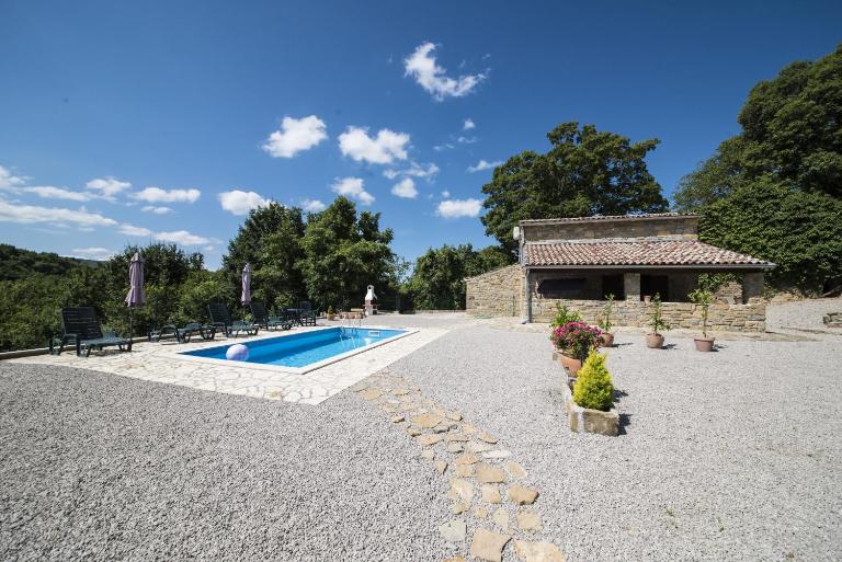 Holiday Home Cosseriga - Chambres d'hôtes Račički Brijeg