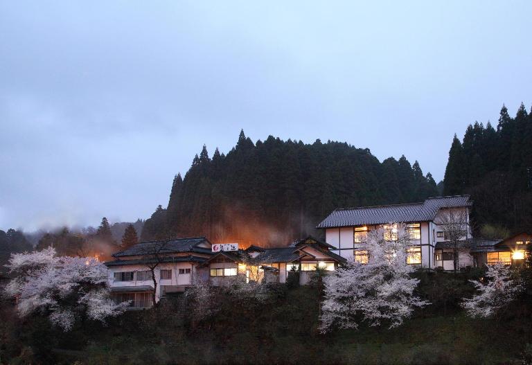 Ryokan Yunosako - B&B Akababa