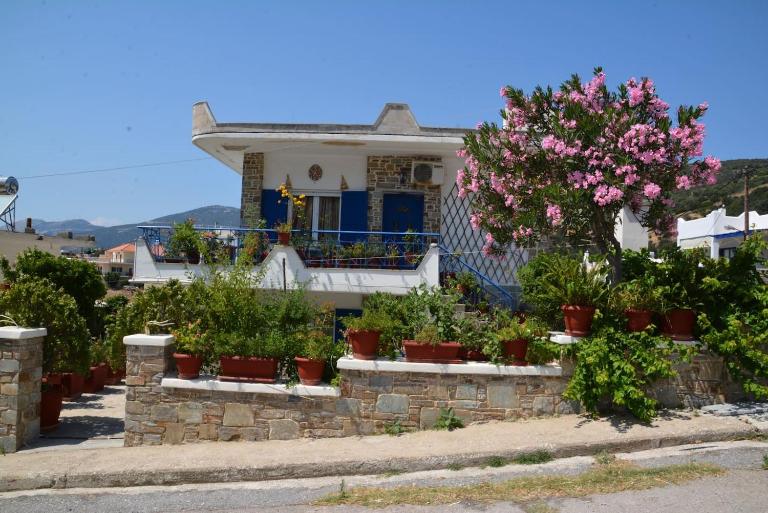Traditional summer house in Marmari - Chambres d'hôtes Marmárion