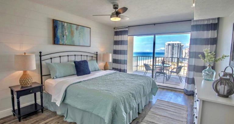Regency Towers - beachfront condo - B&B Panama City Beach