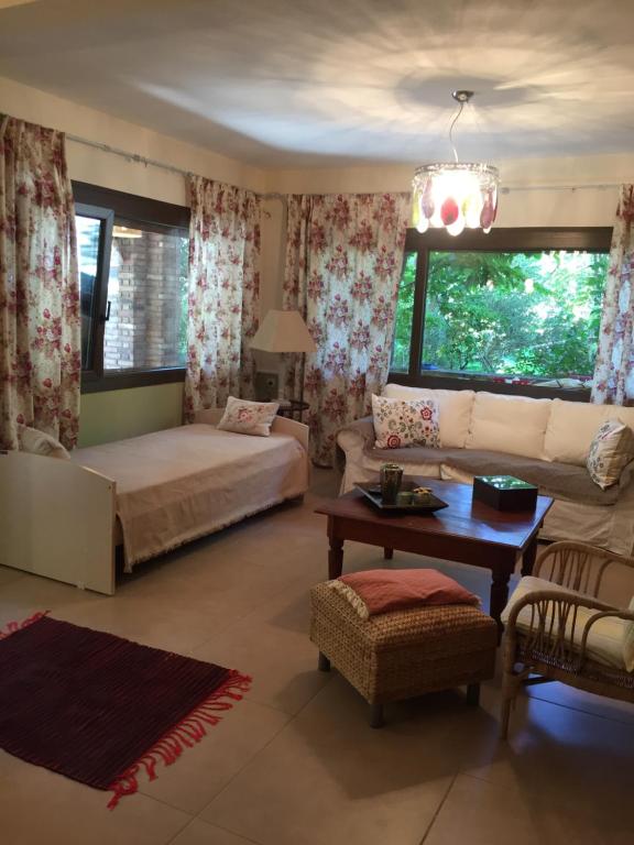 Victoria’s - Bed and Breakfast Kavála
