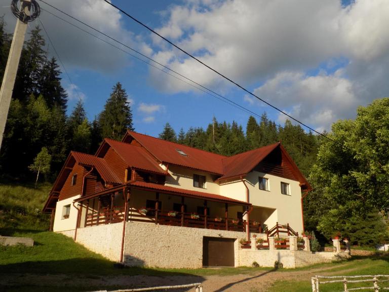 Pensiunea agroturistică Casa Brădeana - B&B Albac