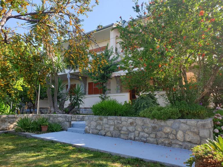 Apartments Davorka - B&B Rab
