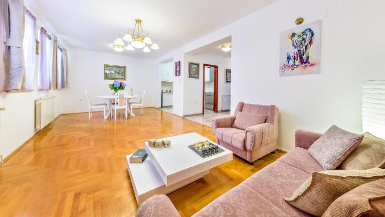Central Apartment Smiley - FREE PARKING - Ferienwohnung Zagreb
