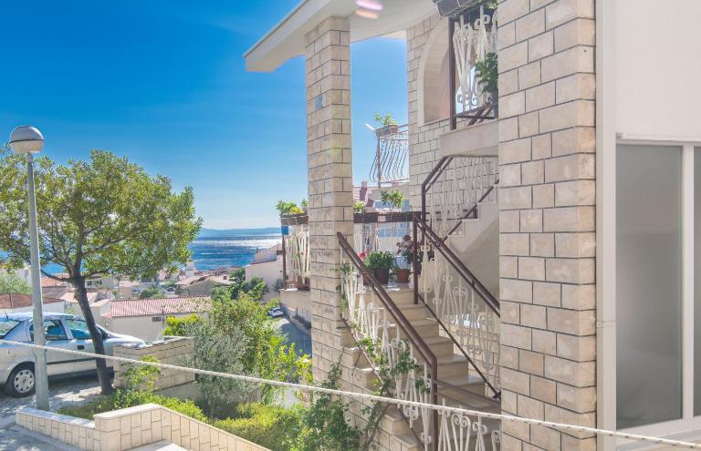 Apartment Holiday - Chambres d'hôtes Makarska