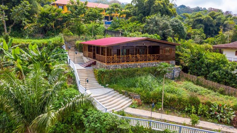 Roça Saudade Guest House - B&B Trindade