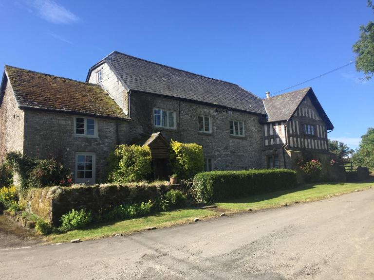 Lower House Farm B&B, Herefordshire - Bed and Breakfast Hergest