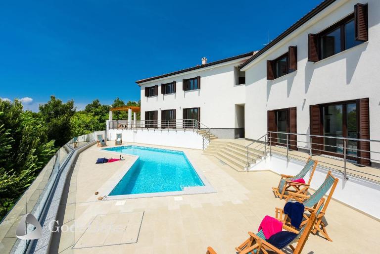 Villa Lubey - B&B Ljubač