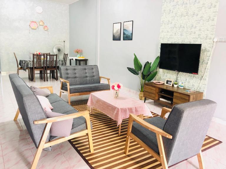 Deena Homestay (Utan Aji) - Ferienwohnung Kangar