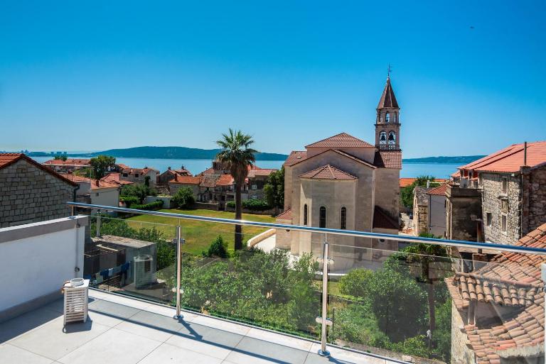 Apartments Villa Castello - Chambres d'hôtes Kutleše