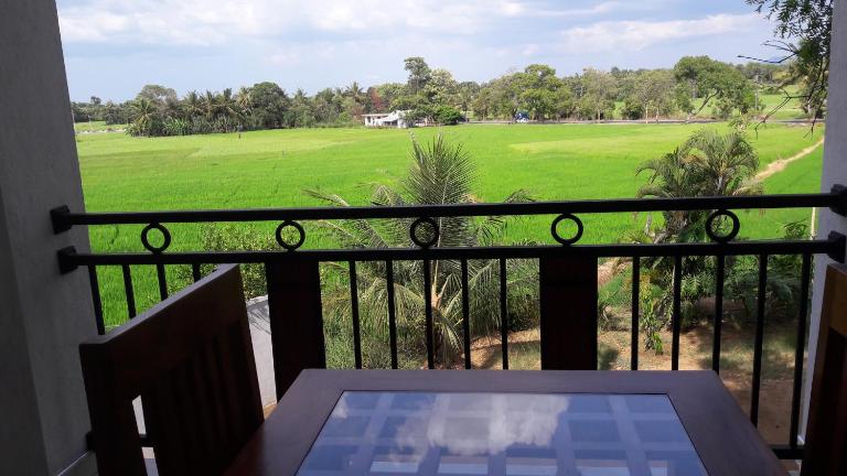 Risenlak Holiday Resort - Bed and Breakfast Polonnaruwa