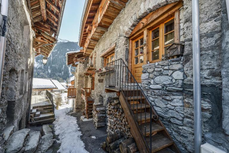 CHALET ALOUETTE Authentique et confortable Proche commerces et Pistes - Bed and Breakfast Champagny-en-Vanoise