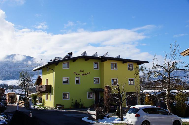 Haus Alpen Melody Holzham 57 - B&B Westendorf