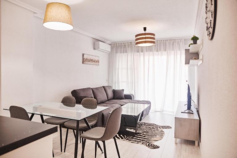 ALEGRIA ID21 - Ferienwohnung Torrevieja