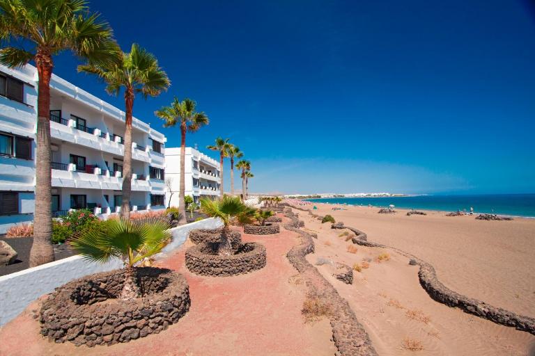 Costa Luz Beach Apartments - B&B Puerto del Carmen
