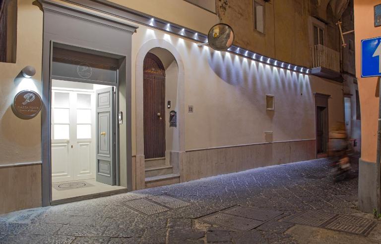 Piazza Posta Dimora di Charme - B&B Procida