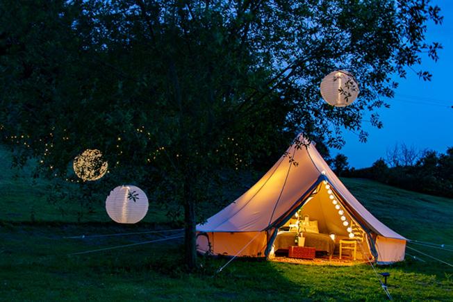 Lloyds Meadow Glamping - B&B Chester