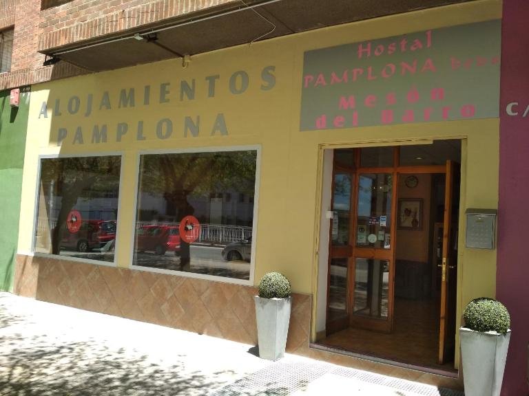 Apartamentos Meson del Barro - Alojamientos Pamplona - B&B Pamplona