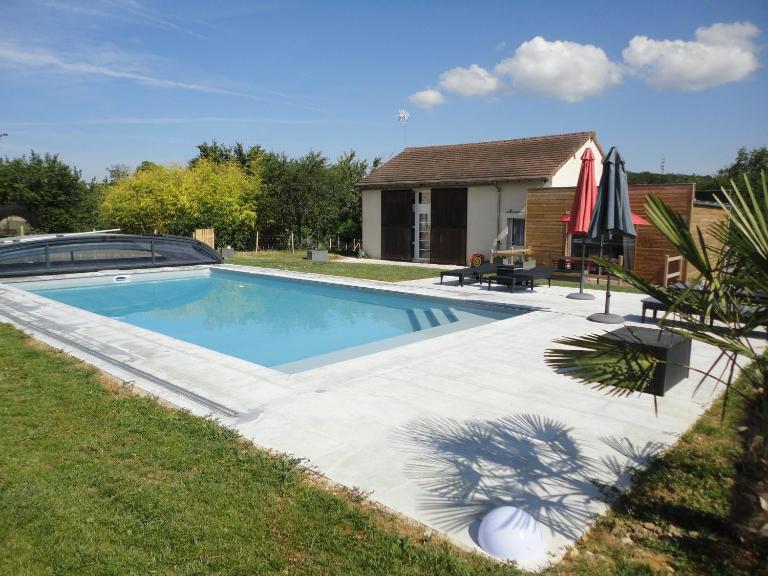 Le Hameau du Peu - Gîtes avec piscine - Ferienwohnung Châteauvieux