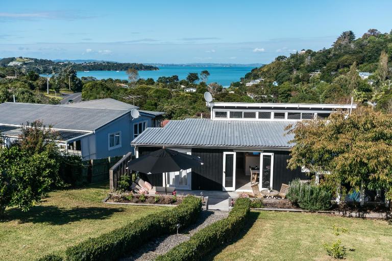 Tikapa Moana Views - B&B Oneroa