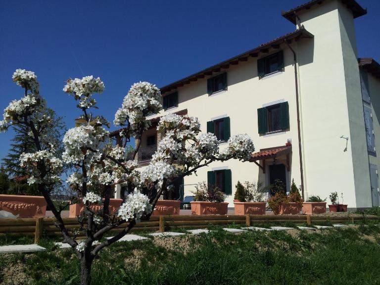 Cascina Rosa Camilla - B&B Carpeneto